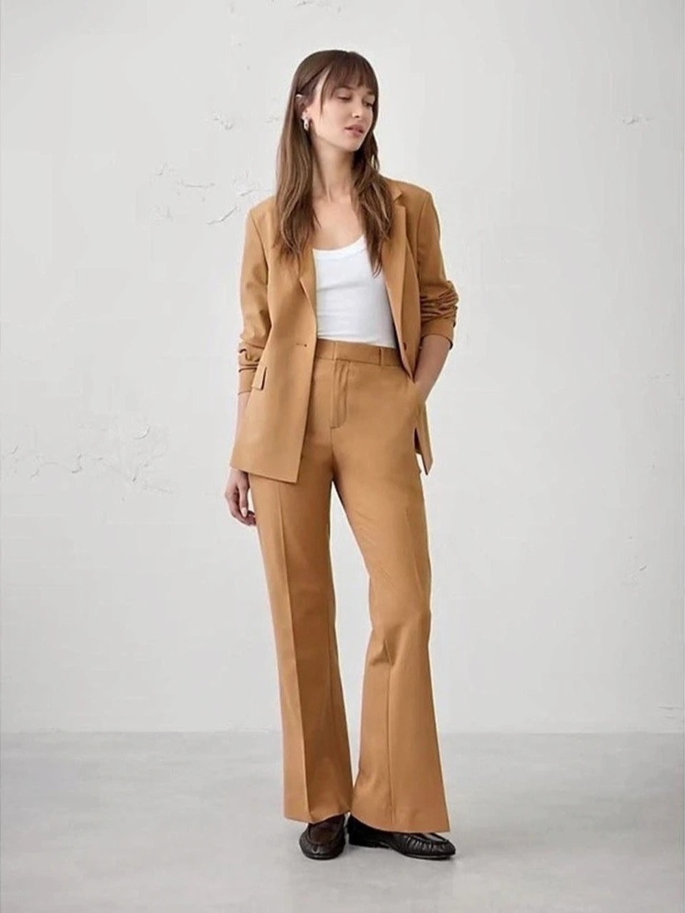 Banana Republic Bootcut Fit Pants in Brown Size 6 NWT